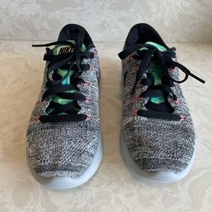 Nike Lunarepic Flyknit RunEasy Running Shoes Sz 7